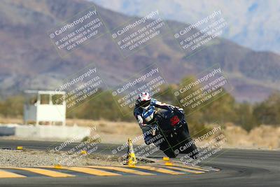 media/Jan-13-2024-SoCal Trackdays (Sat) [[9c032fe5aa]]/Turn 14 (10am)/
